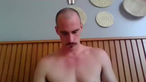 Snapshot of caneladubanhado chatting on 02/25/25, 08:19 Canela online show from 02/25/25, 08:19