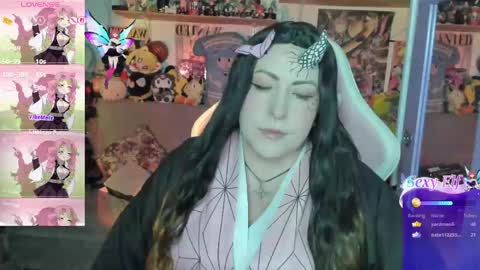 Snapshot of canndy_new chatting on 04/17/26, 06:27 Canndyy Daniela online show from 04/17/26, 06:27