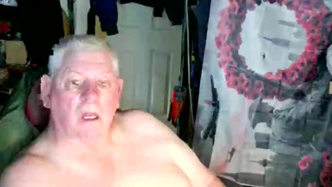 canoelicker69 online show from 05/28/26, 05:21