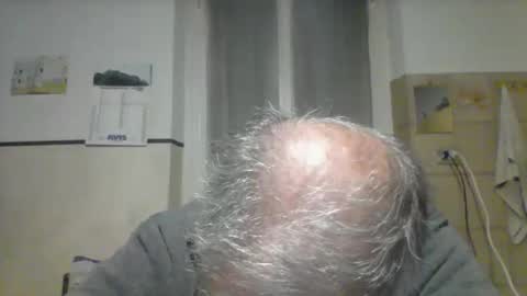 Snapshot of cantera577 chatting on 11/28/25, 04:20 cantera577 online show from 11/28/25, 04:20