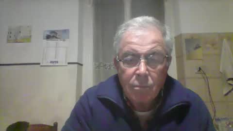 Snapshot of cantera577 chatting on 12/15/25, 06:01 cantera577 online show from 12/15/25, 06:01