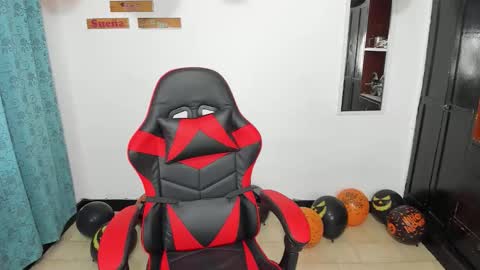 Snapshot of capitan_jones007 chatting on 10/09/25, 12:14 jones online show from 10/09/25, 12:14