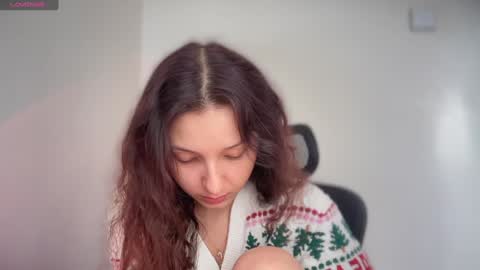 Emma online show from 01/21/25, 12:07