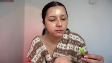 Emma online show from 02/04/25, 10:32