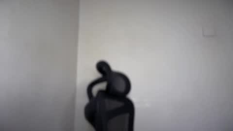 Emma online show from 01/13/26, 05:57