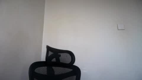 Emma online show from 04/15/26, 05:47