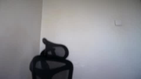 Emma online show from 04/29/26, 05:55