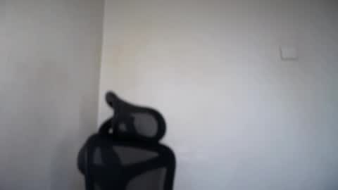 Emma online show from 05/13/26, 06:55