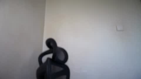 Snapshot of cappuccinokiss chatting on 06/19/26, 07:34 Emma online show from 06/19/26, 07:34