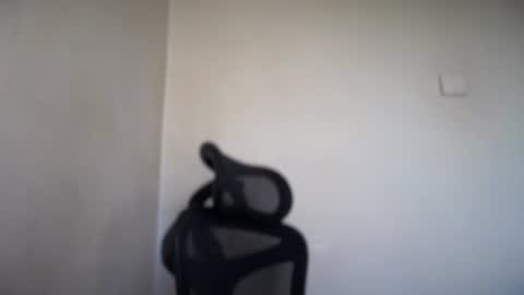 Snapshot of cappuccinokiss chatting on 06/26/26, 05:45 Emma online show from 06/26/26, 05:45