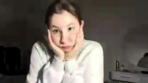 May online show from 04/08/26, 06:52