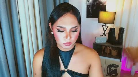 Snapshot of caprize_diva chatting on 07/10/26, 02:49 caprize_diva online show from 07/10/26, 02:49