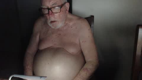 Snapshot of capt5105 chatting on 02/18/25, 11:11 capt5105 online show from 02/18/25, 11:11