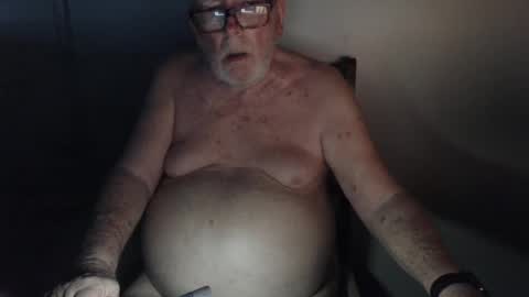 Snapshot of capt5105 chatting on 02/19/25, 06:32 capt5105 online show from 02/19/25, 06:32