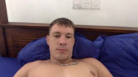 Snapshot of capt_oliver chatting on 12/02/24, 06:54 follow my twitter  online show from 12/02/24, 06:54