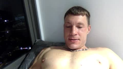 Snapshot of capt_oliver chatting on 12/31/24, 07:07 follow my twitter  online show from 12/31/24, 07:07