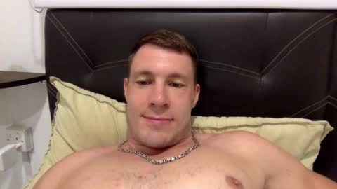 Snapshot of capt_oliver chatting on 01/17/25, 06:23 follow my twitter  online show from 01/17/25, 06:23