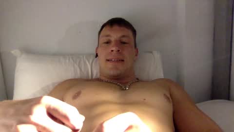 Snapshot of capt_oliver chatting on 01/21/25, 05:41 follow my twitter  online show from 01/21/25, 05:41