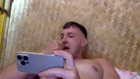 Snapshot of capt_oliver chatting on 01/25/25, 06:46 follow my twitter  online show from 01/25/25, 06:46