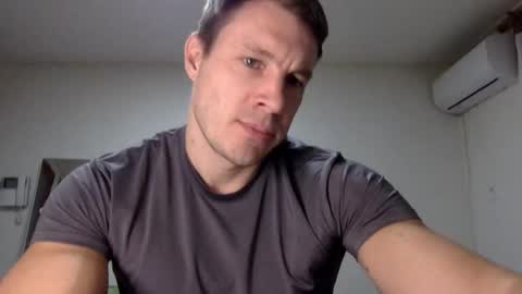 follow my twitter  online show from 03/18/26, 04:37