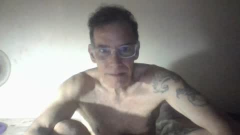 Snapshot of captainfox_ chatting on 07/14/26, 02:05 captainfox_ online show from 07/14/26, 02:05