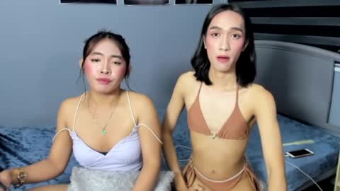 Snapshot of captivatingyumi chatting on 02/16/25, 03:38 Yumi Aera online show from 02/16/25, 03:38