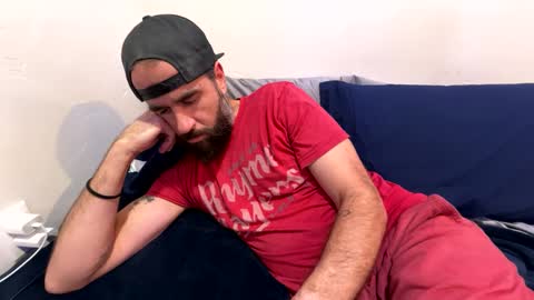 Snapshot of captnblackbeard chatting on 12/04/24, 01:25 captnblackbeard online show from 12/04/24, 01:25