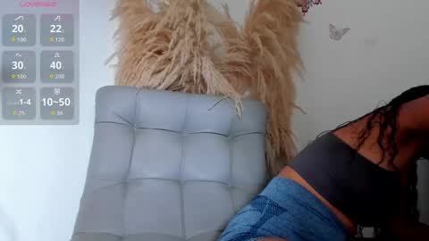 Snapshot of caraiosh_ chatting on 05/15/26, 02:02 Cara online show from 05/15/26, 02:02