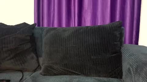 caramel_drip1 online show from 02/08/26, 10:35