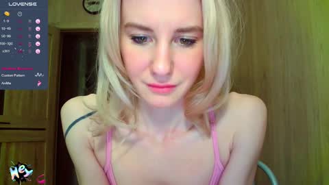 Snapshot of caramel_pie_ chatting on 03/01/25, 07:26 caramel online show from 03/01/25, 07:26