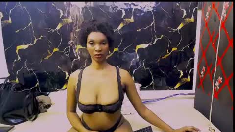 Snapshot of caramelminxx_ chatting on 06/19/26, 08:07 caramelminxx_ online show from 06/19/26, 08:07