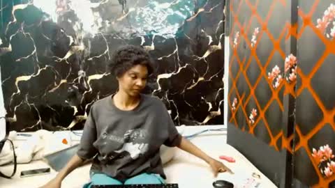 Snapshot of caramelminxx_ chatting on 07/07/26, 07:34 caramelminxx_ online show from 07/07/26, 07:34