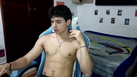 carapalida9008 online show from 12/12/24, 04:32