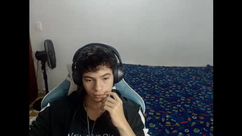 carapalida9008 online show from 10/02/25, 04:36