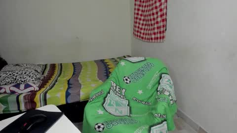 Carlos and Cristian  online show from 03/19/26, 05:00