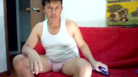 Snapshot of cardu8873 chatting on 12/15/24, 01:13 cardu8873 online show from 12/15/24, 01:13