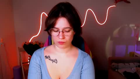 Mary online show from 04/30/26, 01:56