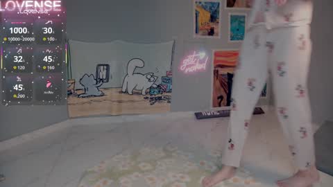 NONA    follow online show from 09/21/25, 06:15