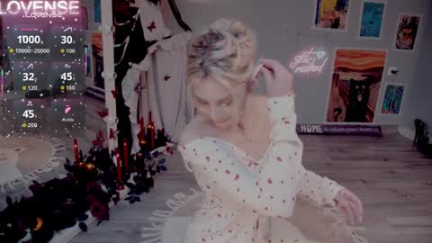 NONA    follow online show from 11/08/25, 05:40