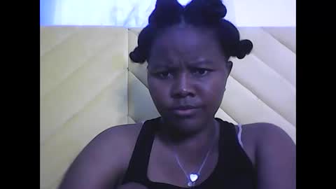 Snapshot of carene25 chatting on 05/15/26, 11:50 CARENE online show from 05/15/26, 11:50