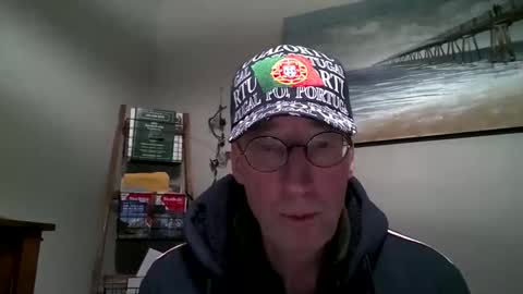 Snapshot of caressluving chatting on 01/26/25, 02:14 Caressluving online show from 01/26/25, 02:14