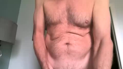 Snapshot of caressluving chatting on 10/25/25, 06:57 Caressluving online show from 10/25/25, 06:57