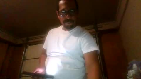 Snapshot of cargopipe2000 chatting on 11/23/25, 06:13 Adams huge online show from 11/23/25, 06:13