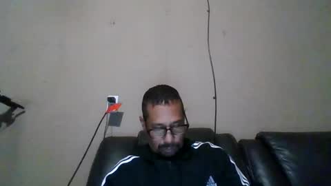 Snapshot of cargopipe2000 chatting on 12/16/25, 06:51 Adams huge online show from 12/16/25, 06:51