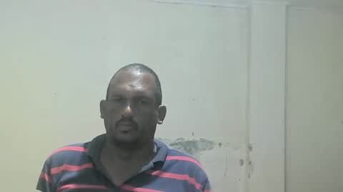 Snapshot of carimojama chatting on 01/21/25, 10:41 carimojama online show from 01/21/25, 10:41