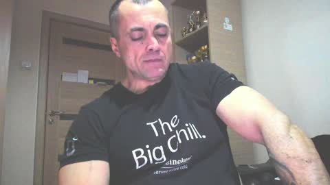 Snapshot of carin_the_body chatting on 01/19/25, 04:36 Laz online show from 01/19/25, 04:36