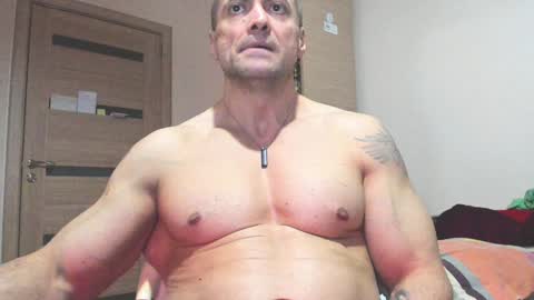 Snapshot of carin_the_body chatting on 01/22/25, 08:49 Laz online show from 01/22/25, 08:49