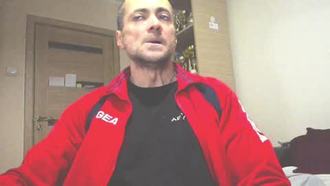 Snapshot of carin_the_body chatting on 01/26/25, 06:48 Laz online show from 01/26/25, 06:48