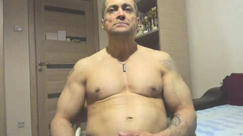 Snapshot of carin_the_body chatting on 01/31/25, 04:25 Laz online show from 01/31/25, 04:25