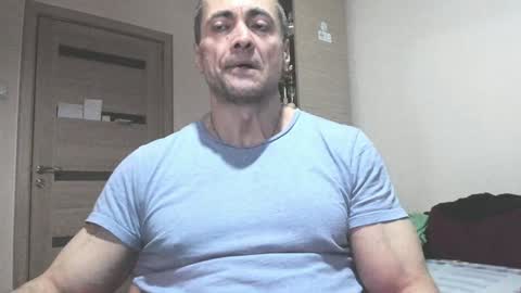 Snapshot of carin_the_body chatting on 02/03/25, 06:49 Laz online show from 02/03/25, 06:49